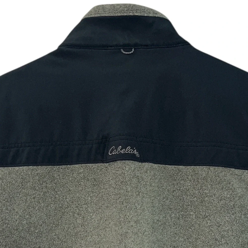 Cabelas Mens Fleece Vest Gray Navy Blue Full Zip Outdoor Pockets Size M Gorpcore